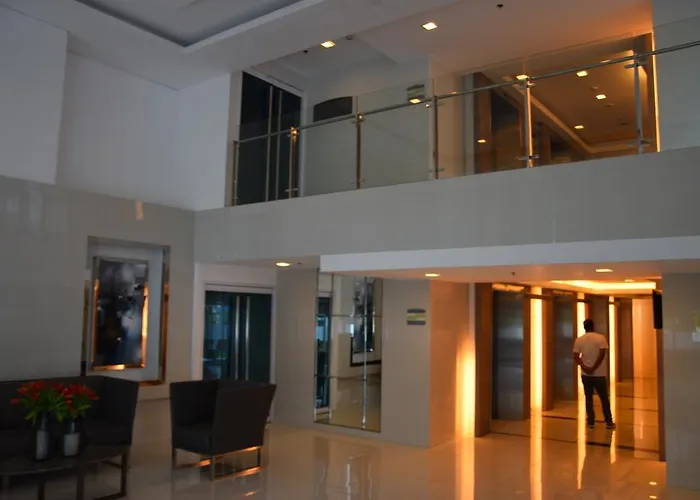 Jazz Makati Luxury *